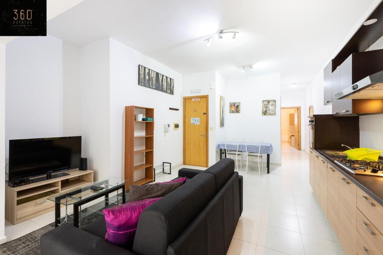 Centre Paceville Apt With Terrace, Bbq & Wifi By 360 Estates St. Julian's Zewnętrze zdjęcie