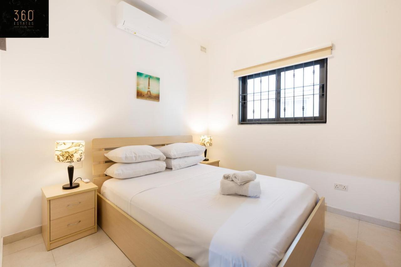 Centre Paceville Apt With Terrace, Bbq & Wifi By 360 Estates St. Julian's Zewnętrze zdjęcie